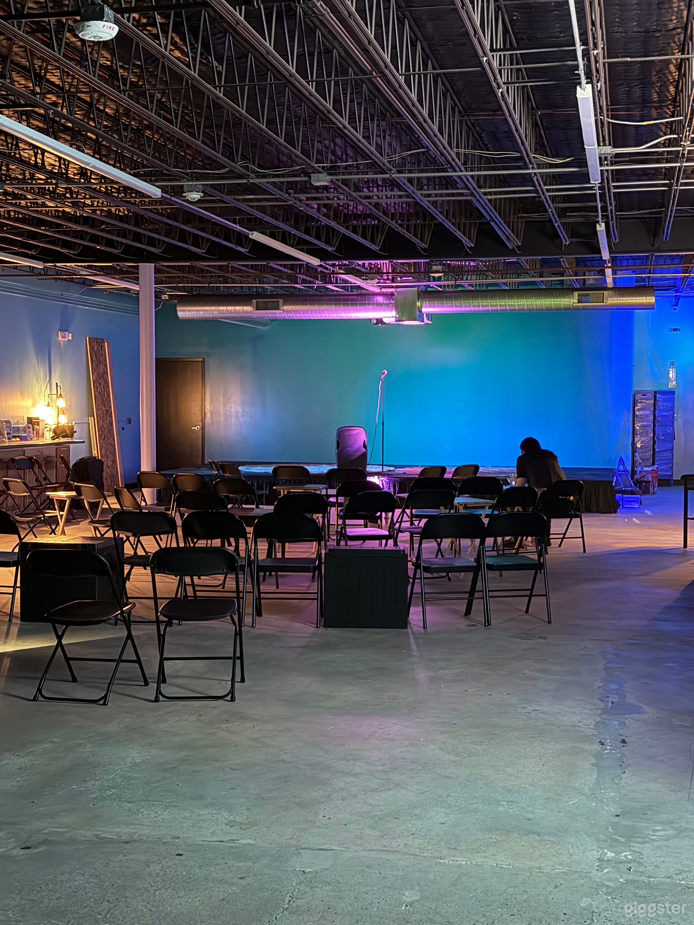 Warehouse Vibes Photo 1