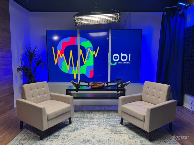  Turnkey, quality podcast / video studio + crew  