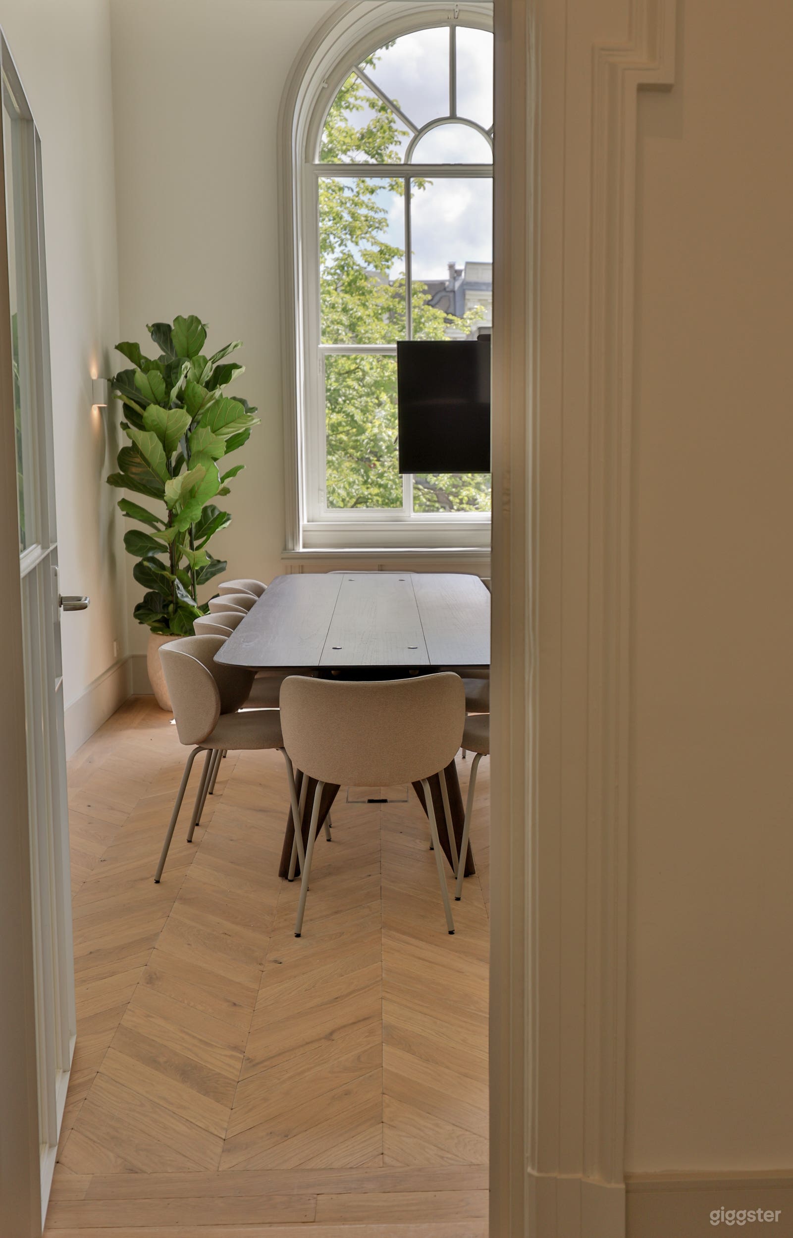 Zaan Boardroom (10-person) Photo 3