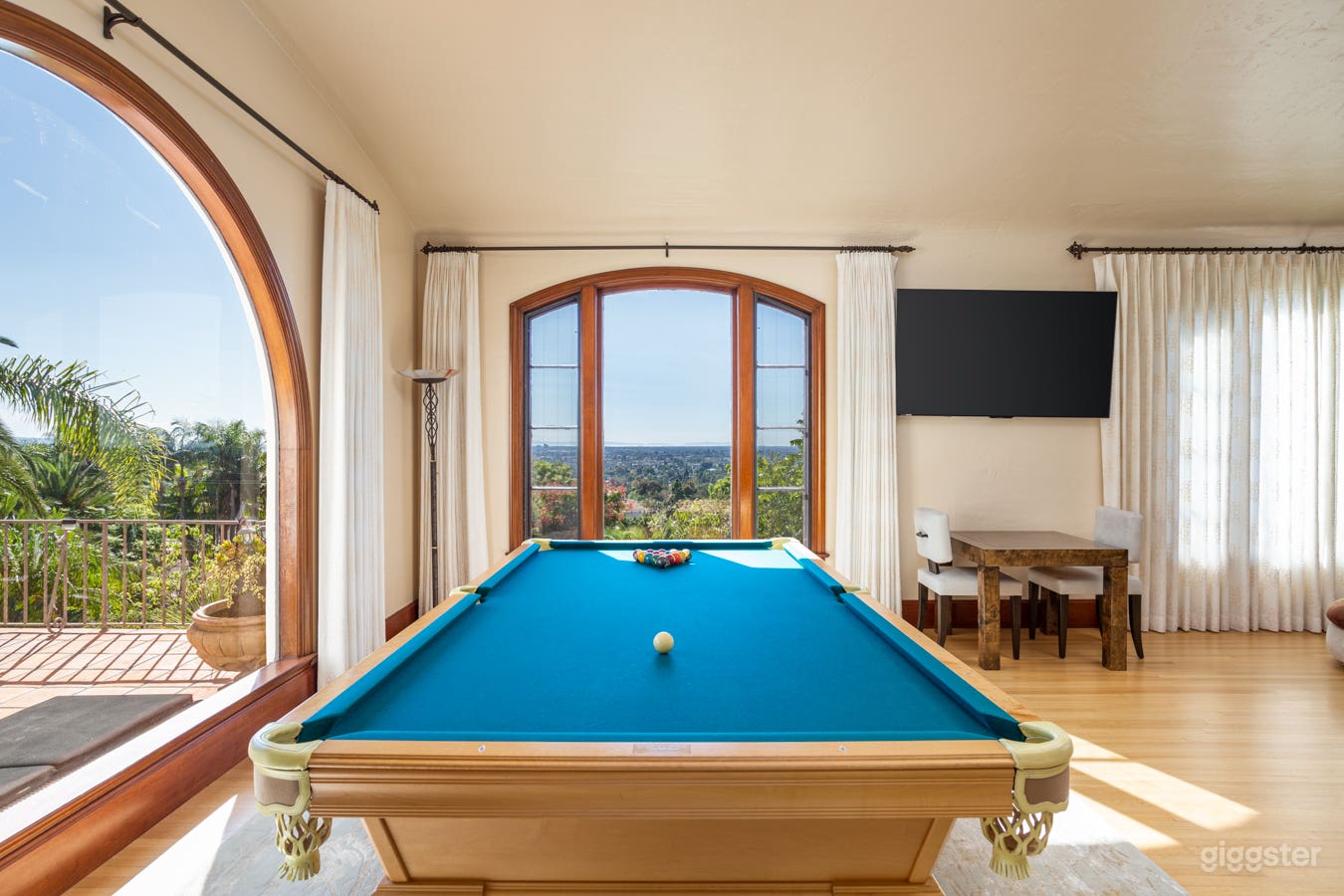 1930's Spanish Villa panoramic ocean &amp; city view Photo 3