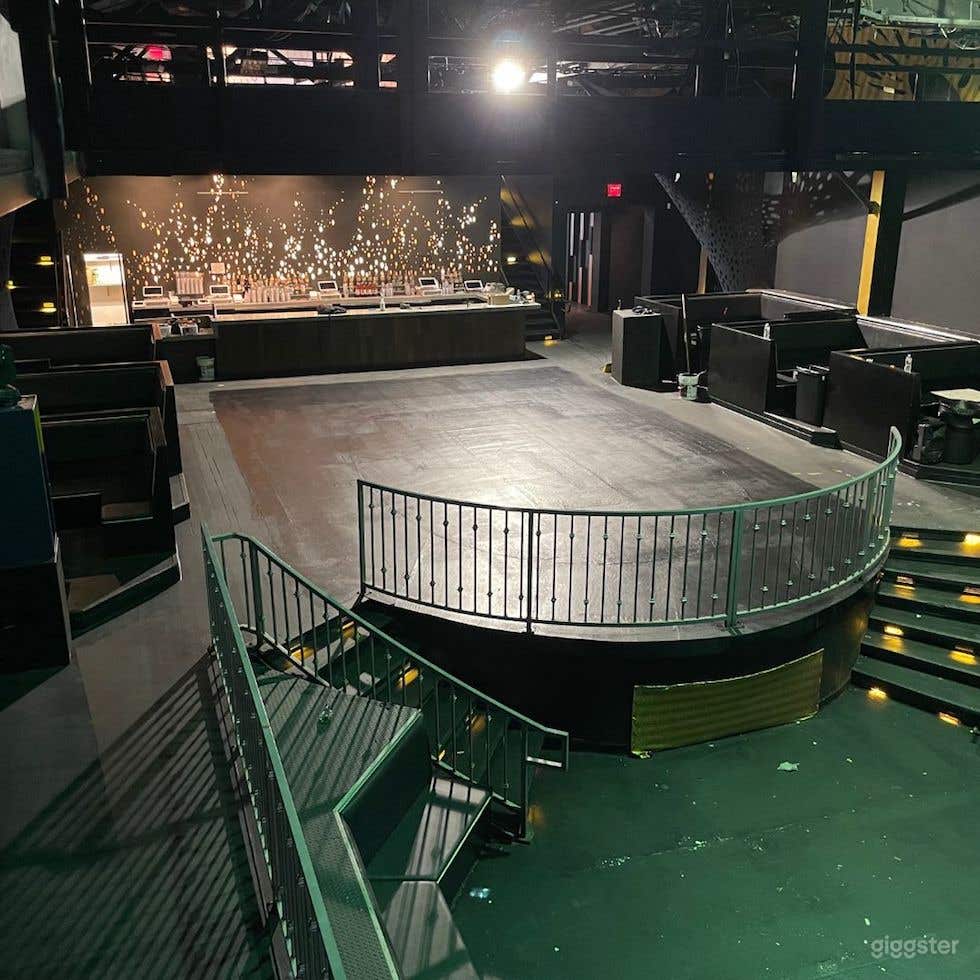 #7106 Bar/Club Hollywood Photo 3