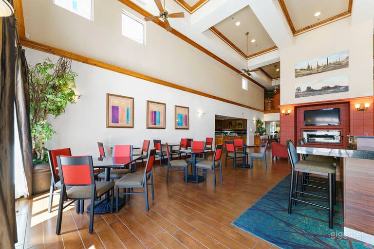  Dining room for up to 50 