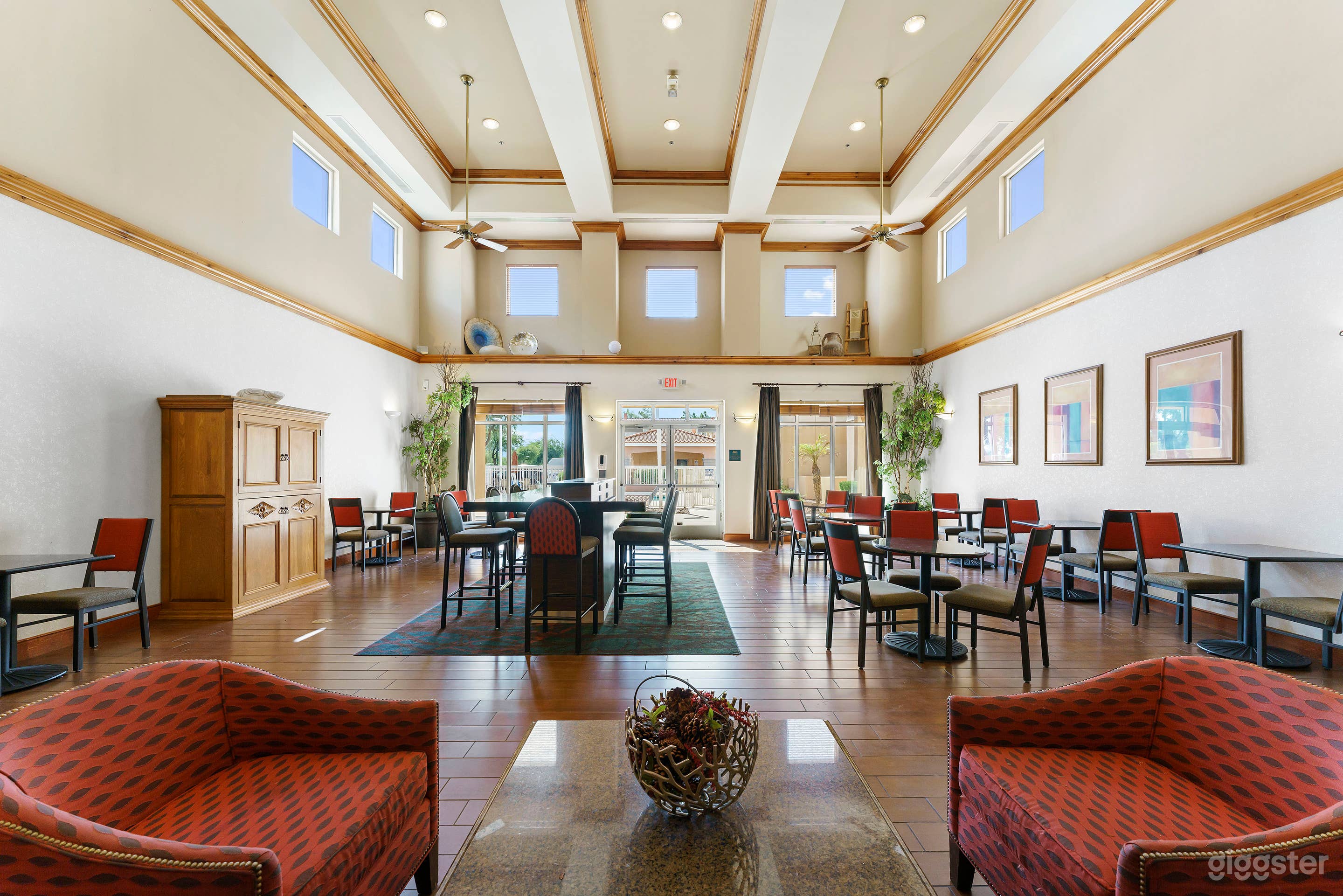 Dining room for up to 50 Photo 2