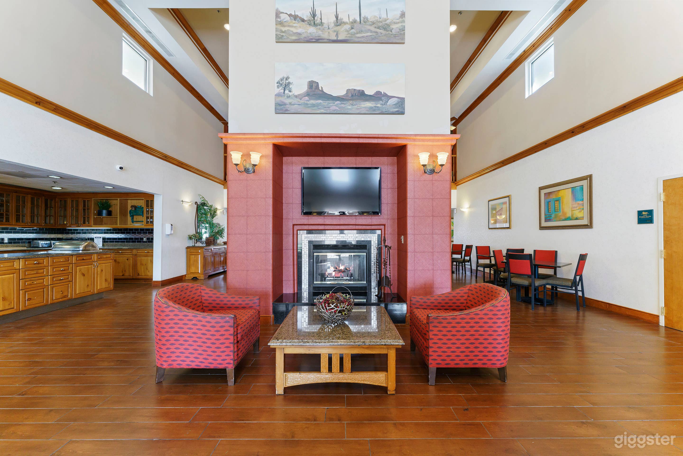 Dining room for up to 50 Photo 3