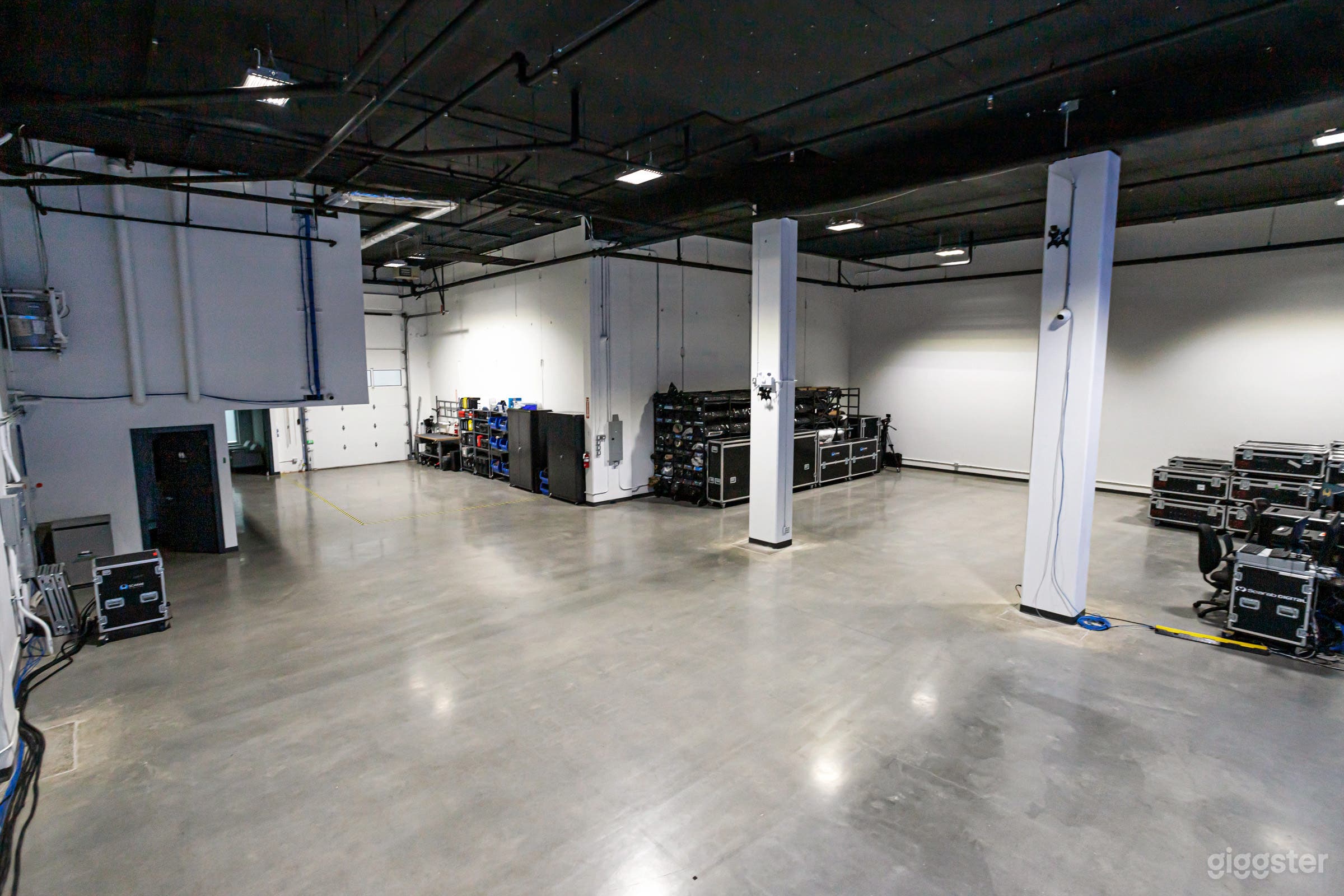 Terminal City Studio Photo 4