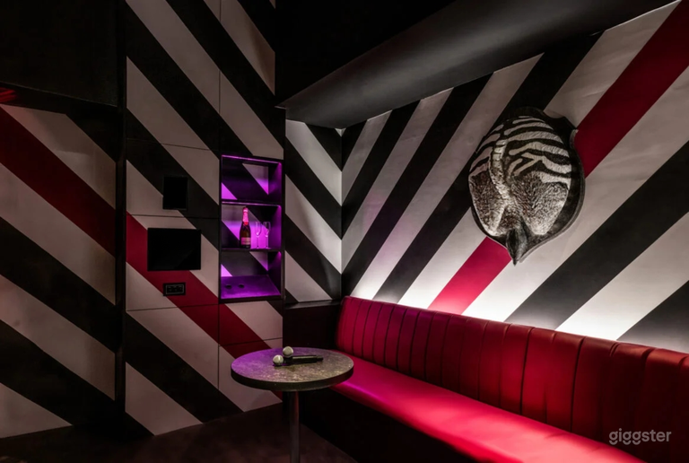  The Zebra Room 