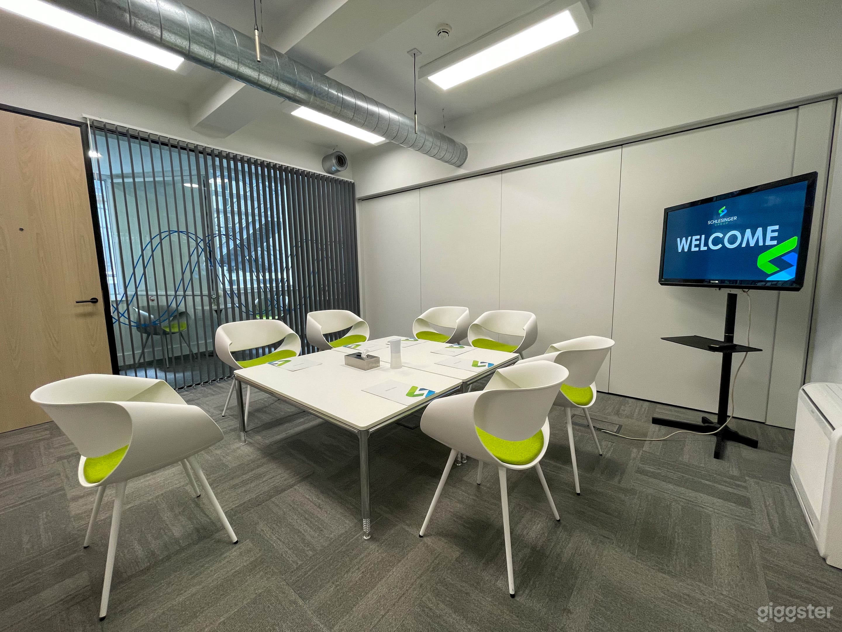 Studio 4 - Meeting Room / Viewing Facility Photo 1