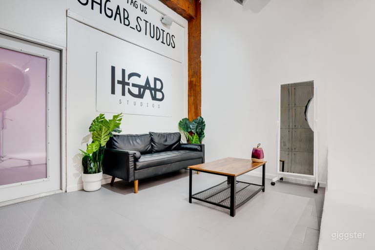  Private Fully Equipped Photo Studio Midtown Miami 