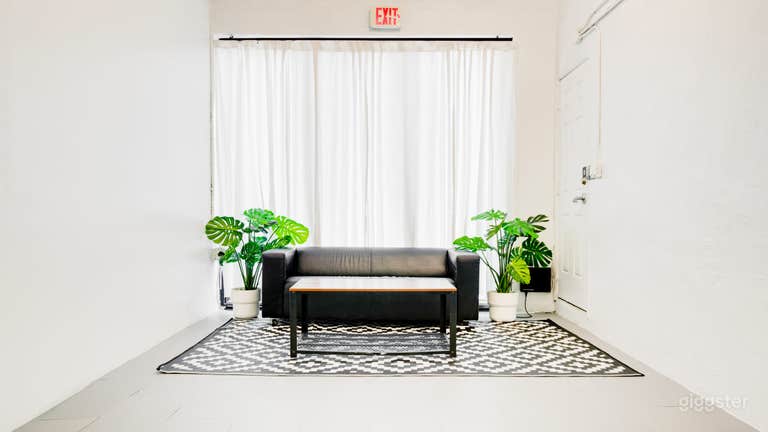  Private Fully Equipped Photo Studio Midtown Miami 