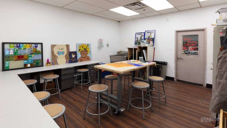  Glass Making Studio in Newark 