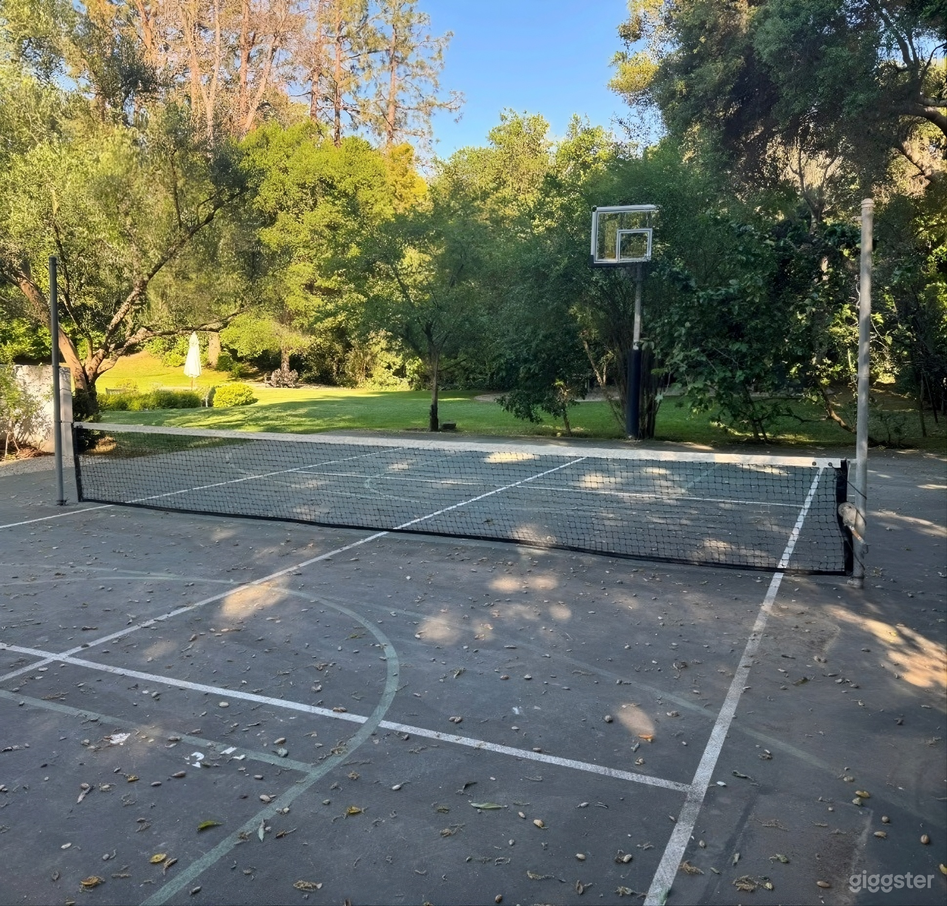Spacious Outdoor Pickleball Court for Productions Photo 1
