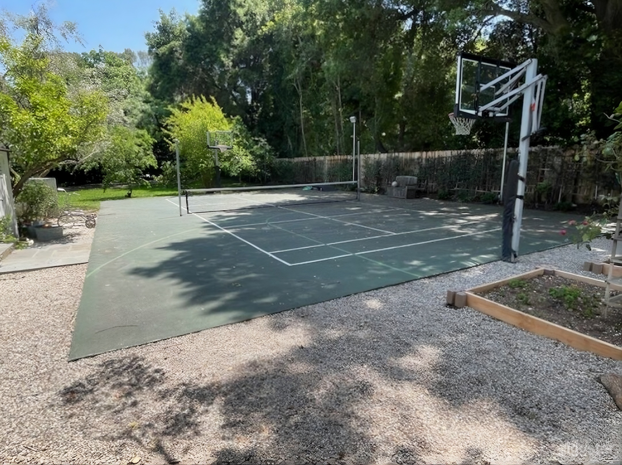 Spacious Outdoor Pickleball Court for Productions Photo 2