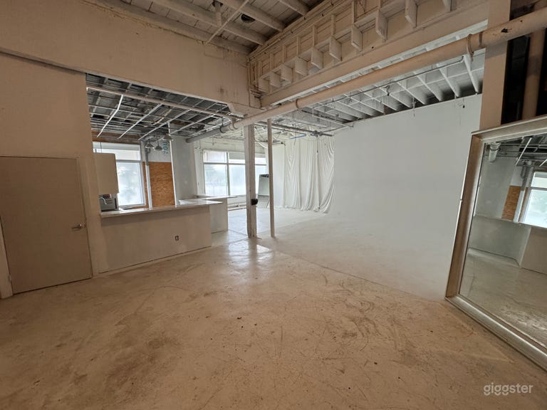  Downtown ATL Film in Photography Studio 