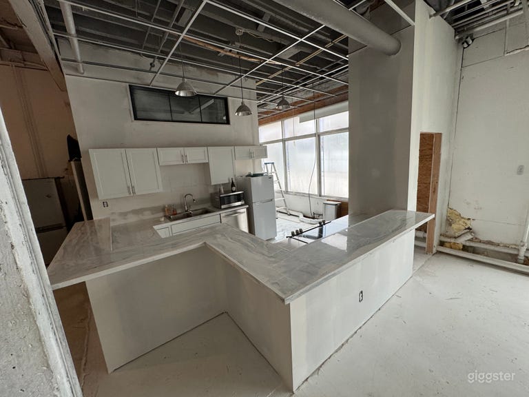  Downtown ATL Film in Photography Studio 