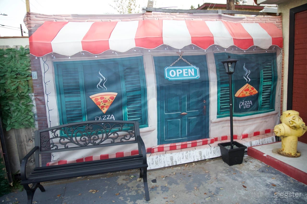 Outdoor Cafe Patio & Pizzeria Storefront Film Set Photo 4