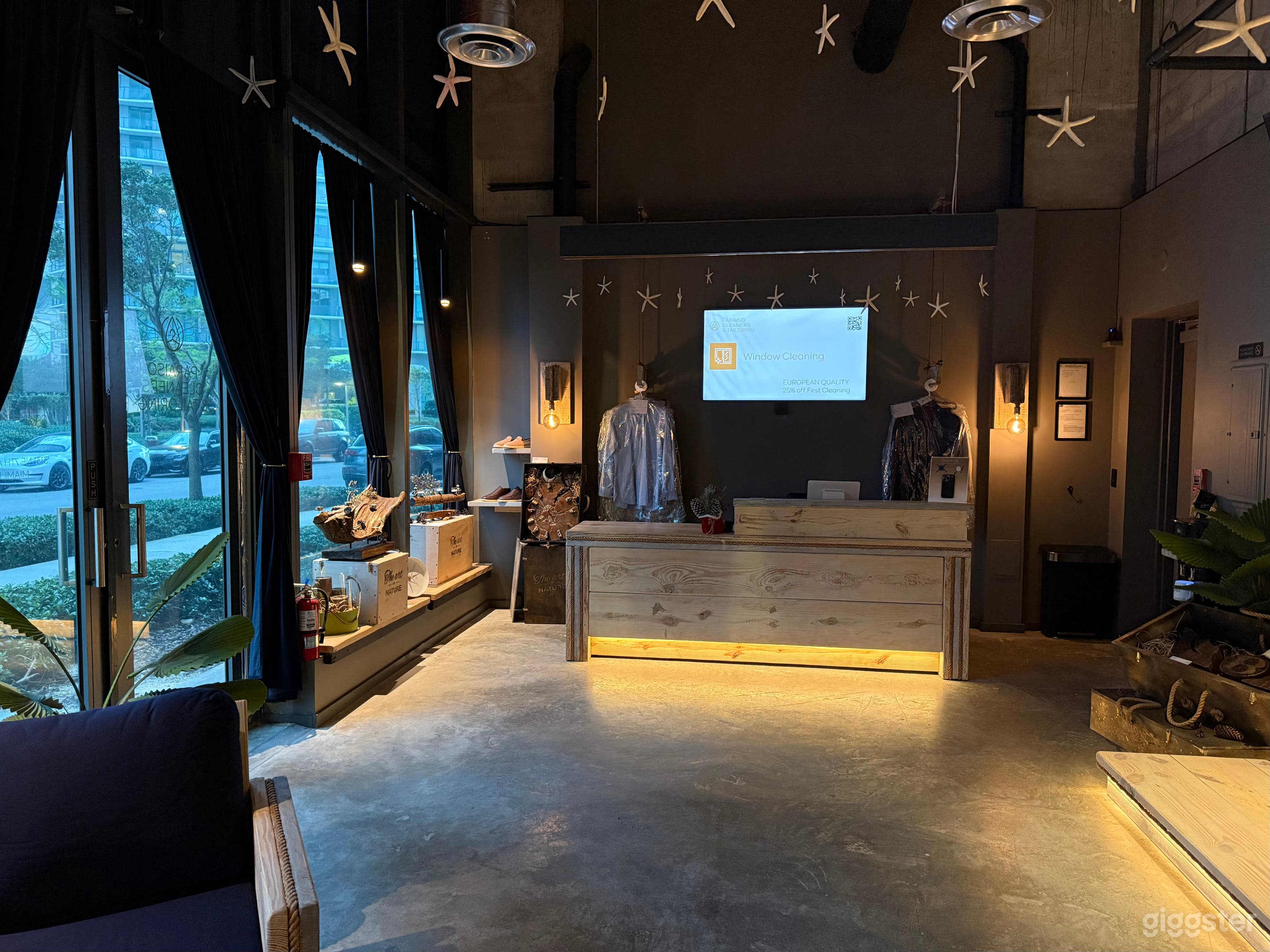  Loft Style Boutique Photo 2