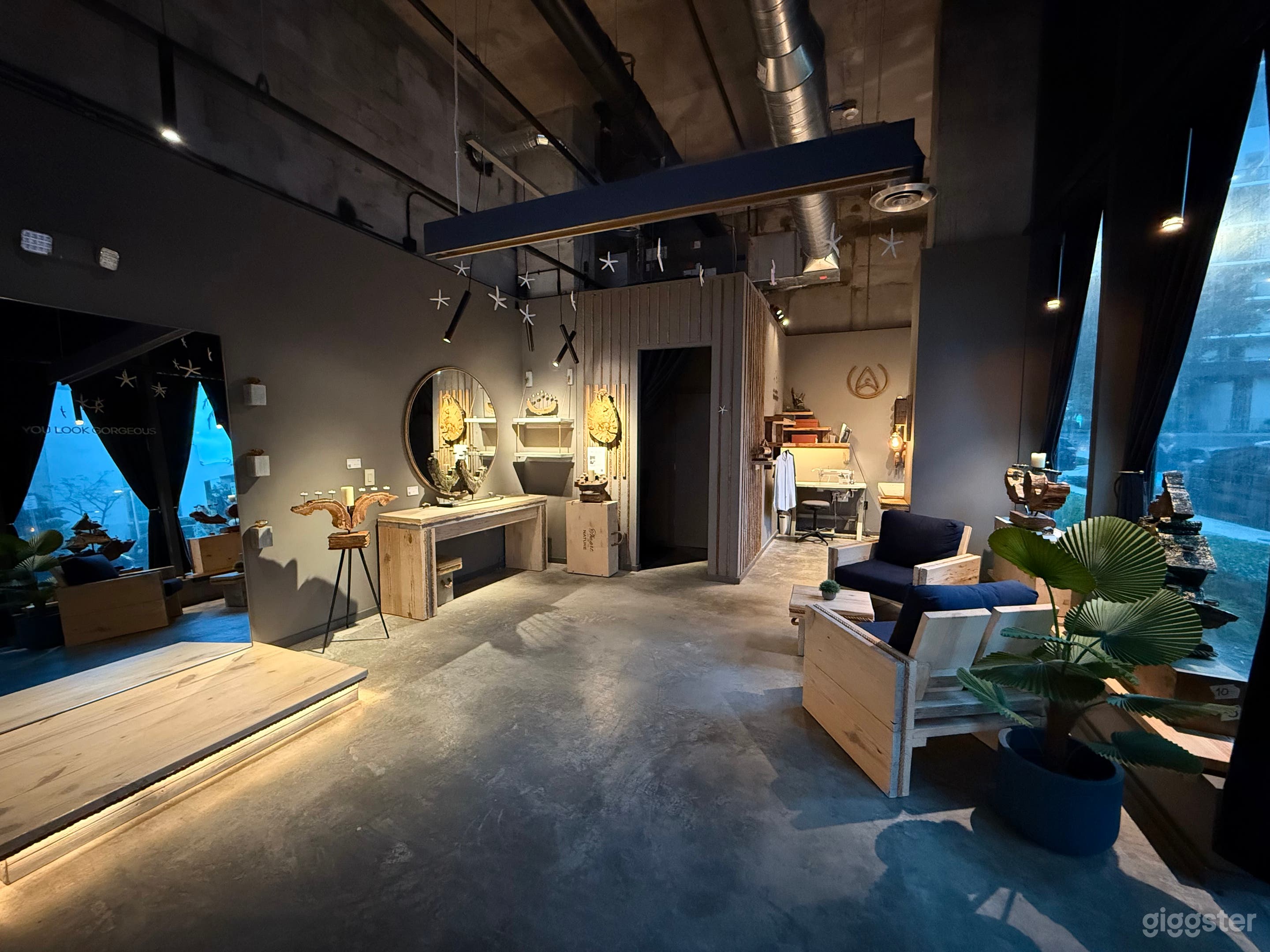  Loft Style Boutique Photo 3