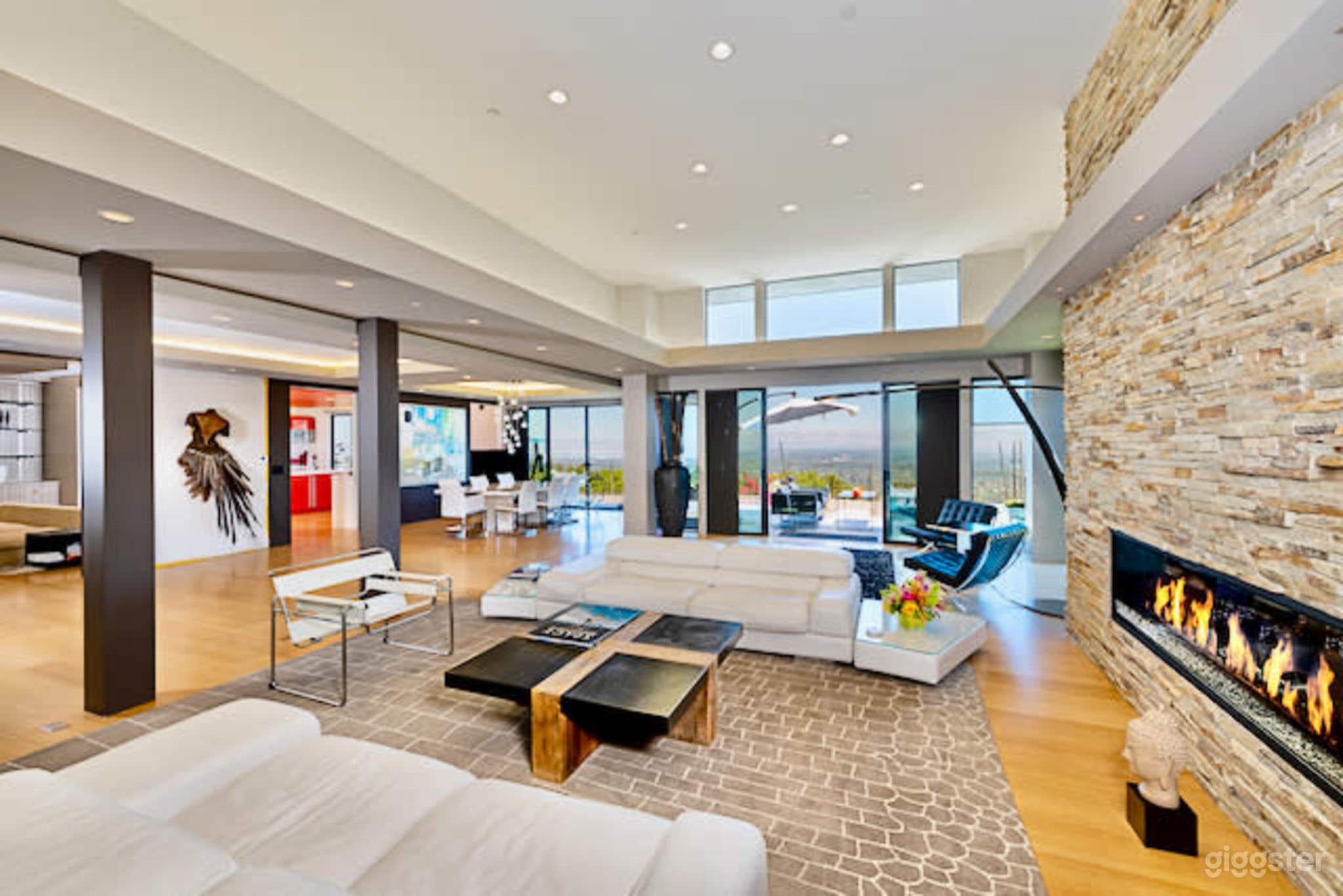 Contemporary Modern Mansion in Los Altos Hills Photo 3