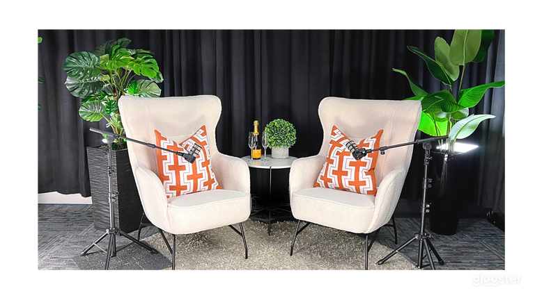  Professional Video Podcast Studio – Bellevue 