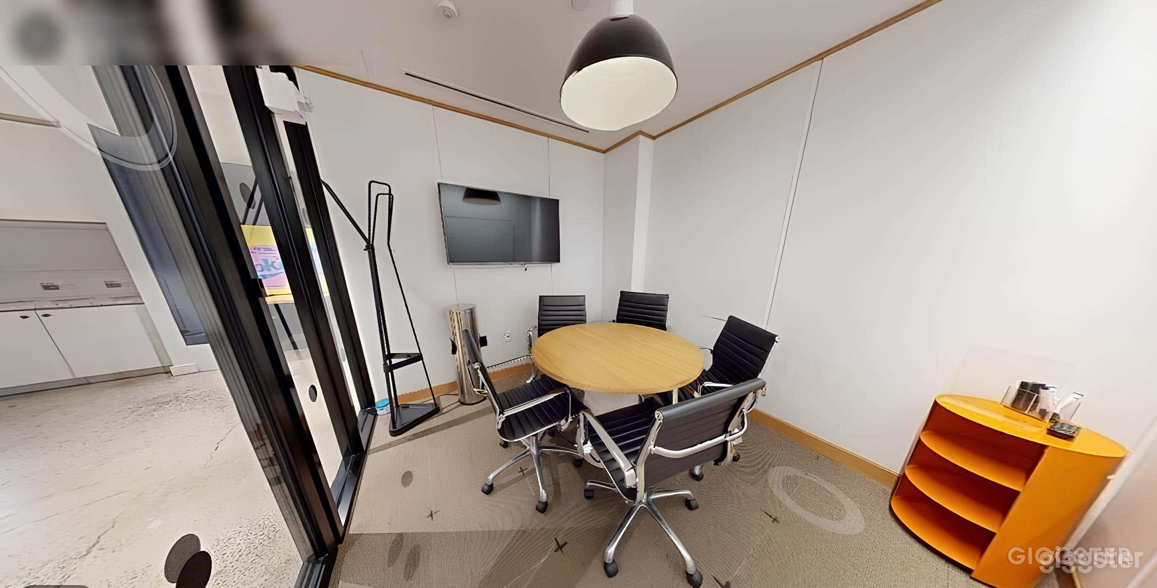 Unique Conference Rooms  Photo 4