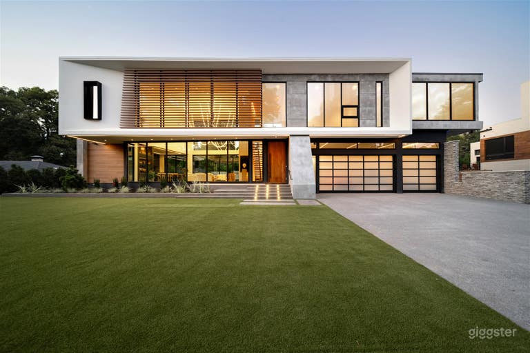  Ultra Contemporary Modern Mansion in Atlanta 