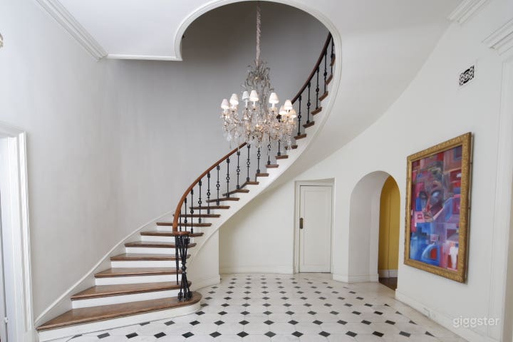 Kingsley House  Photo 1