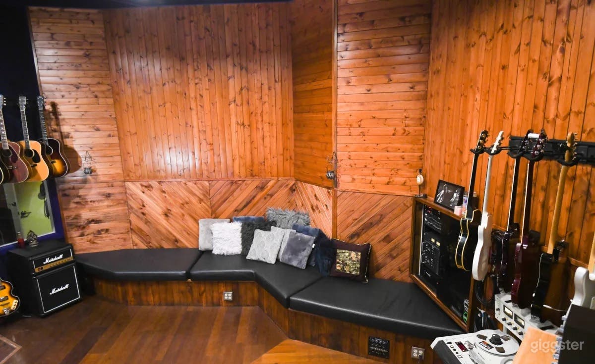 Studio A Control Rear Wall Bench