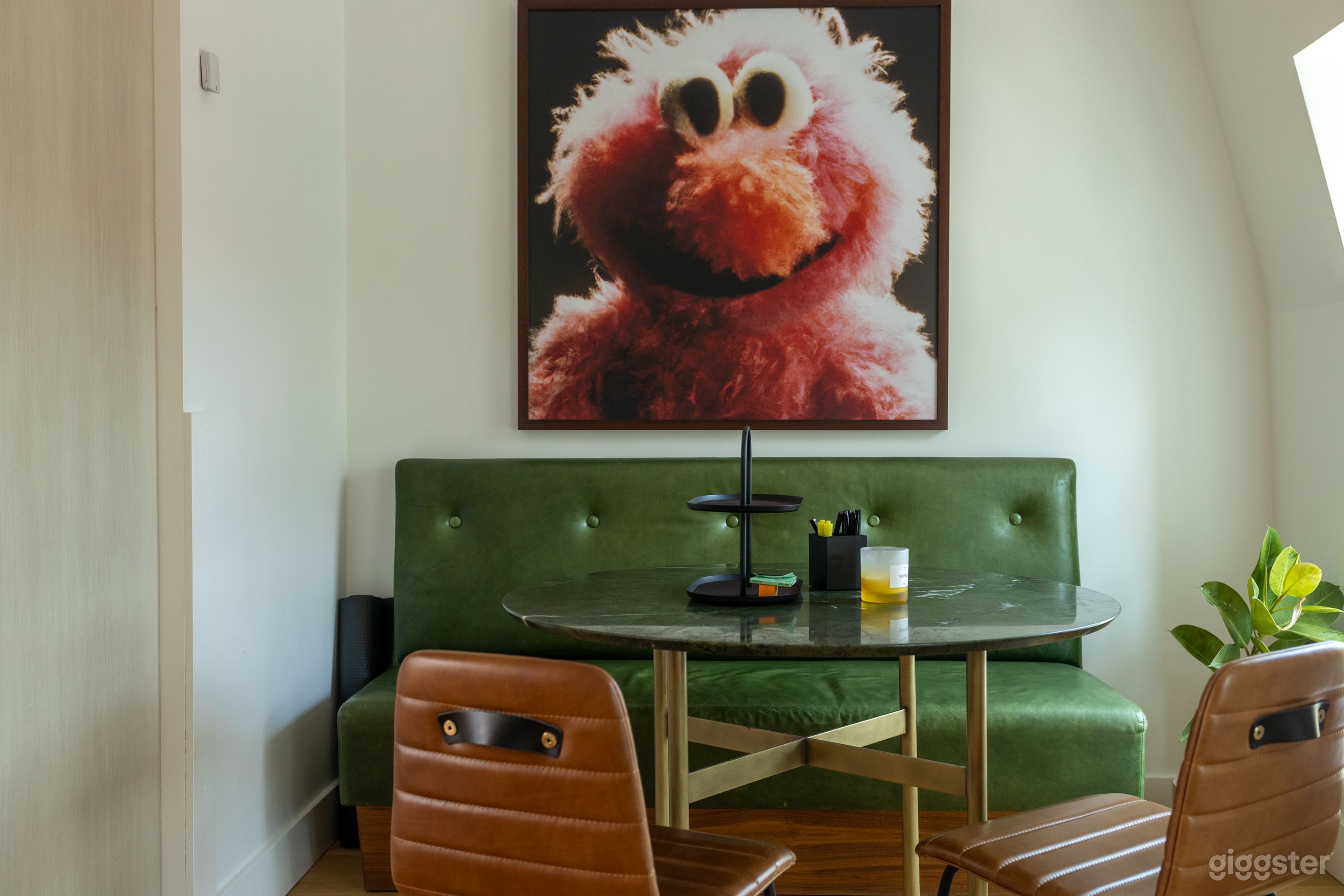 Bright Creative Loft with Private Rooftop Patio in the Heart Photo 1