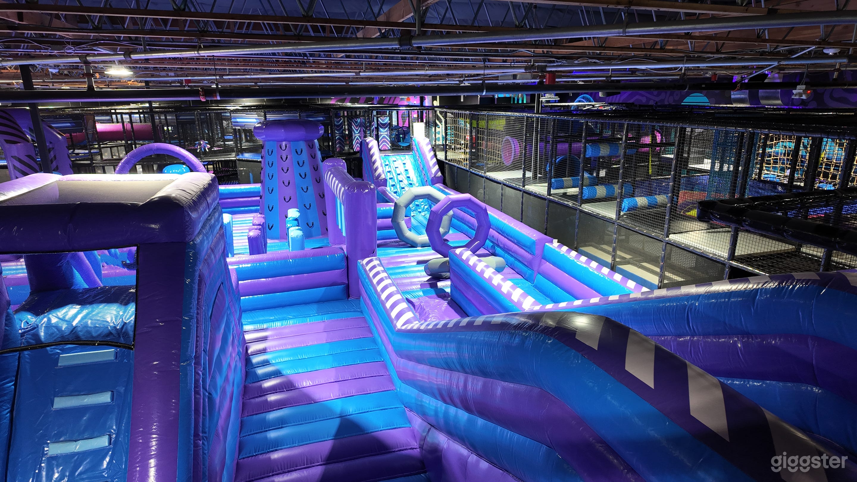 Family Freeplay Arena with Party Rooms (Buyout) Photo 2