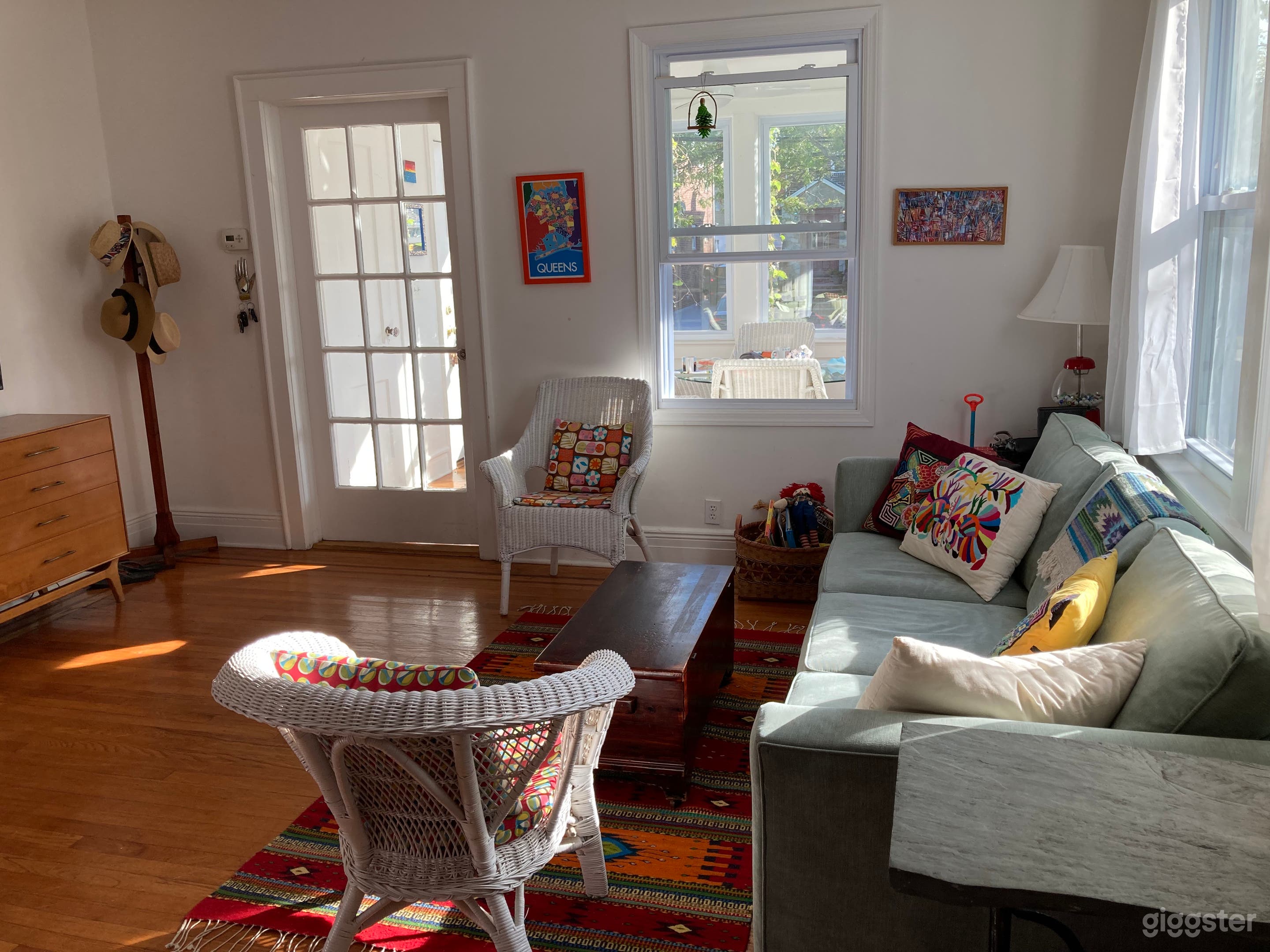 Sweet Family Home Photo 2