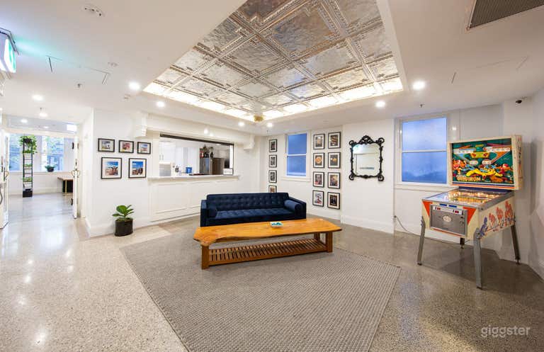  Sydney CBD Photography & Video Studio 