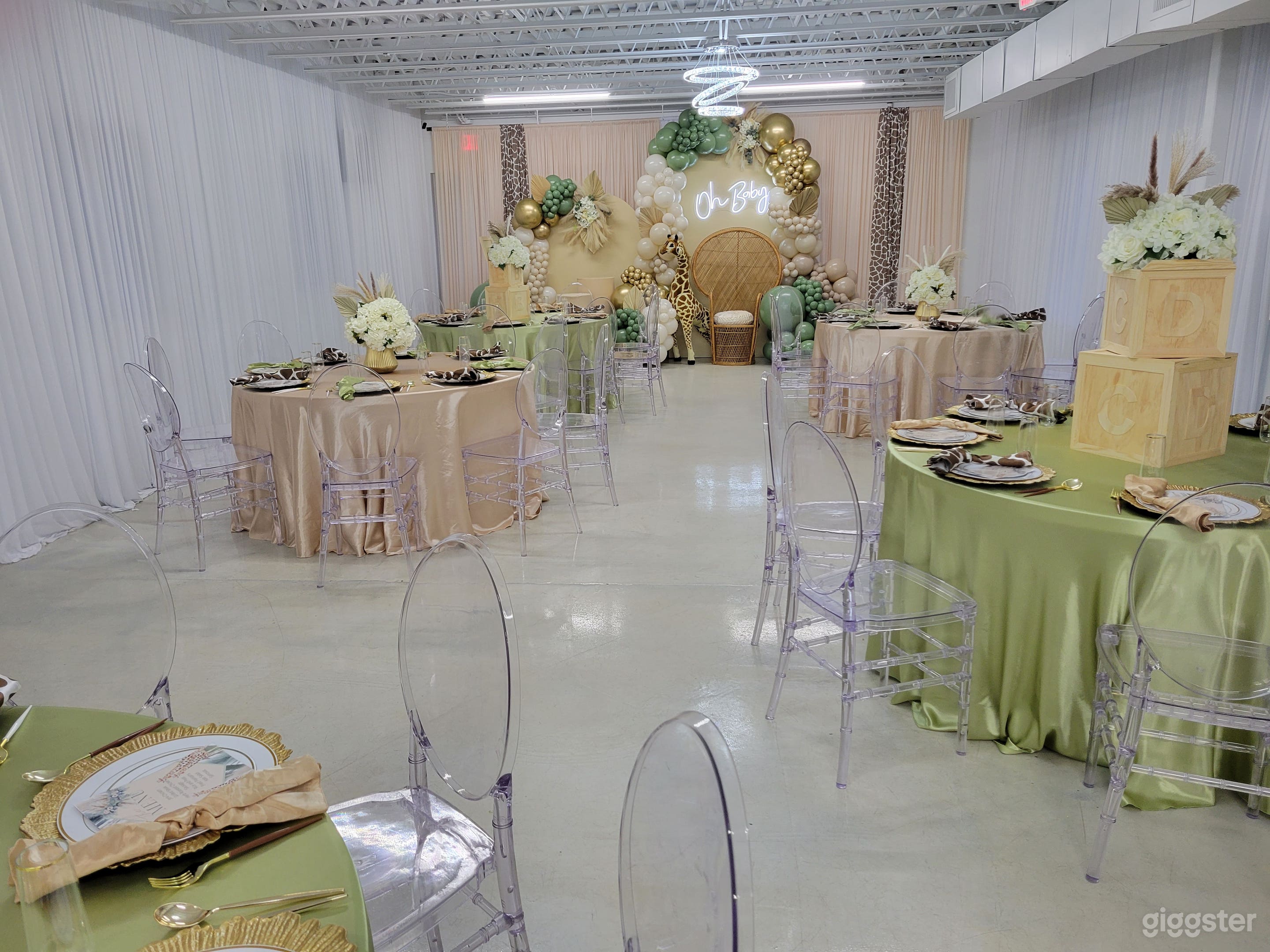 Chic and Centrally Located Open Layout Event Venue Photo 2