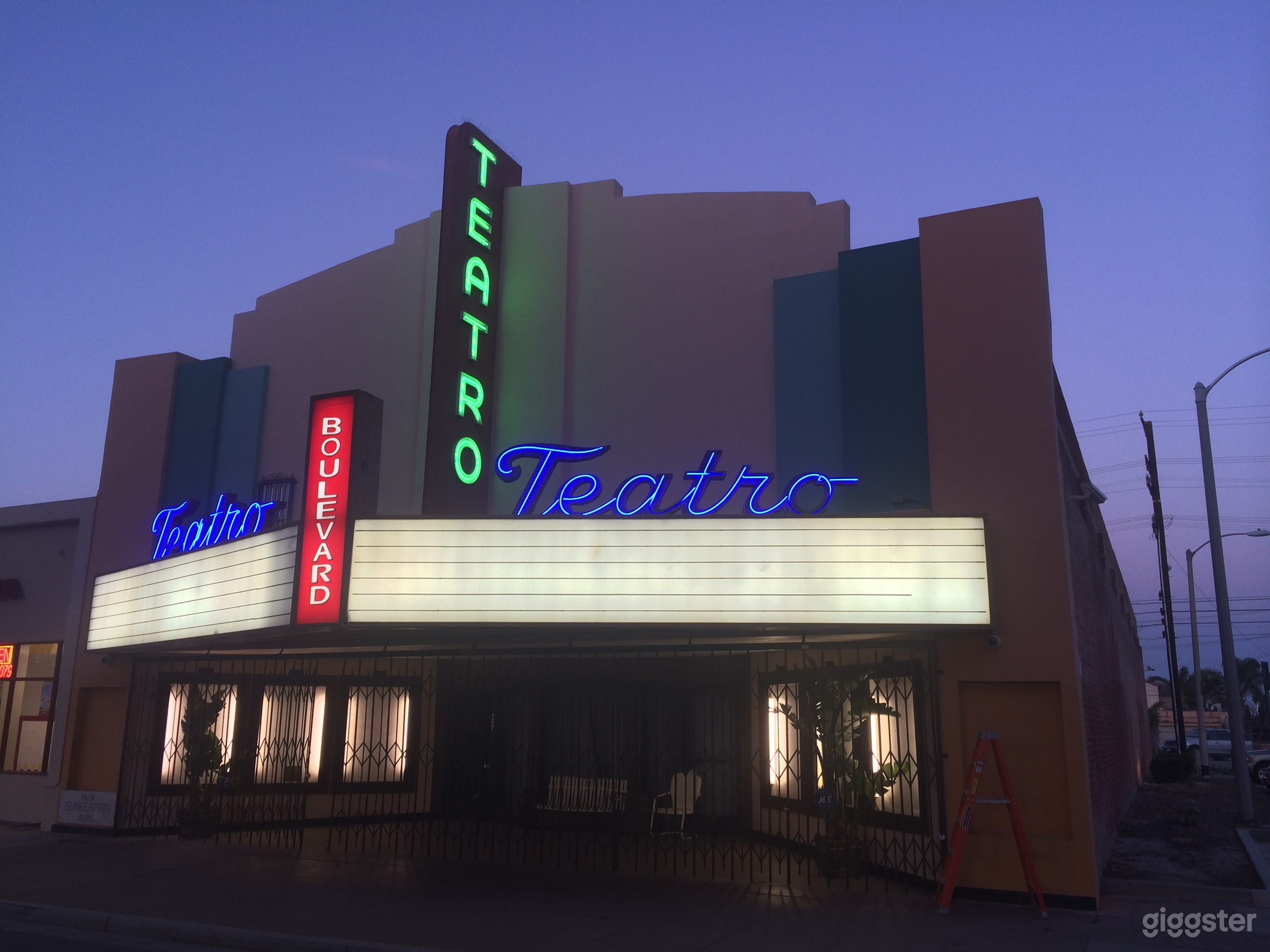  Historic Old Movie Theater &amp; Music Studio Photo 1