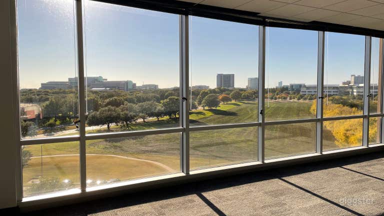  8 Person Meeting Space in Legacy Plaza in Plano 