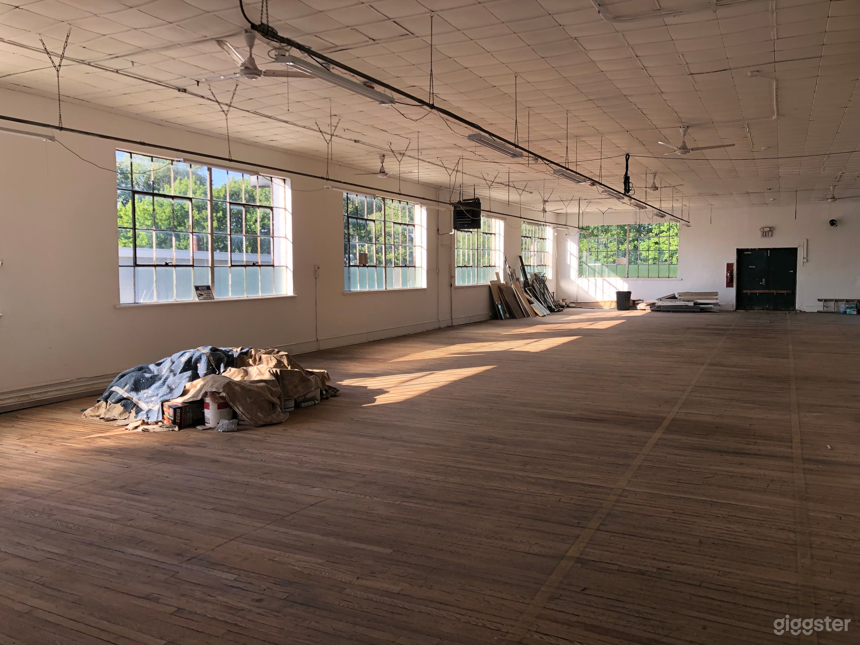 Warehouse to Film in Photo 2