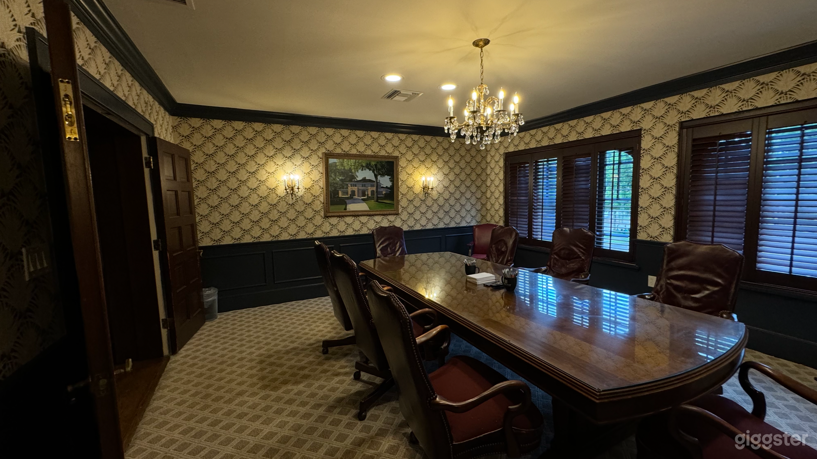 Downtown Orlando Conference Room with Vintage Char Photo 2