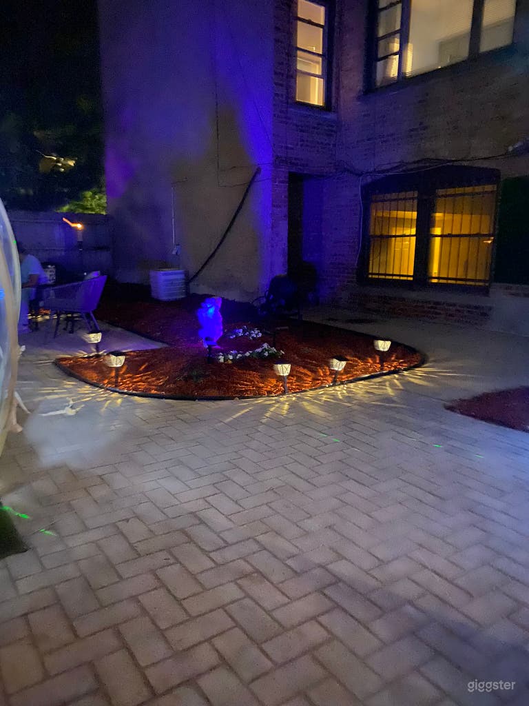  Outdoor event  Oasis 