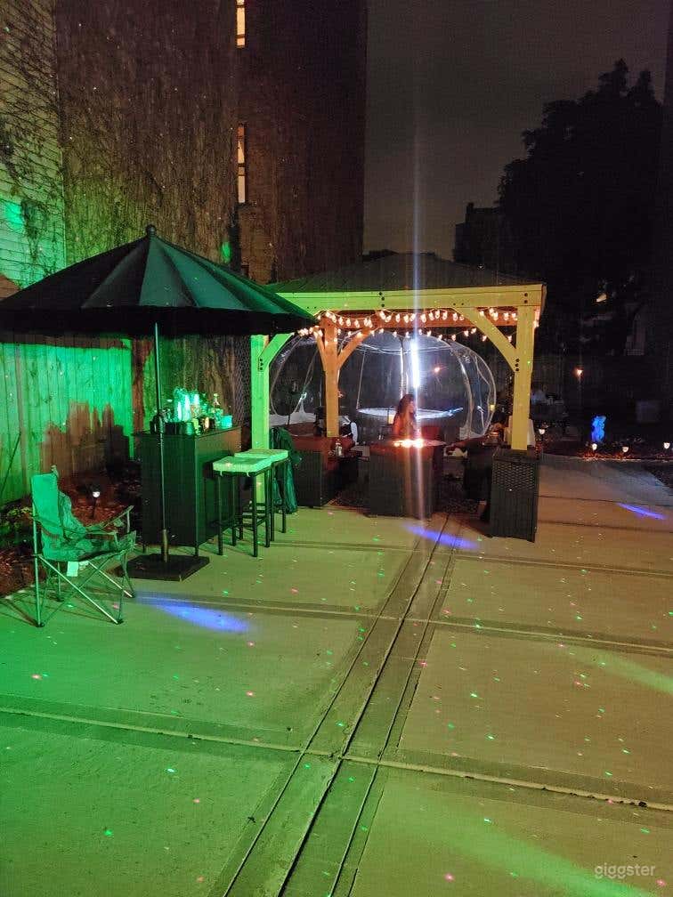  Outdoor event  Oasis 