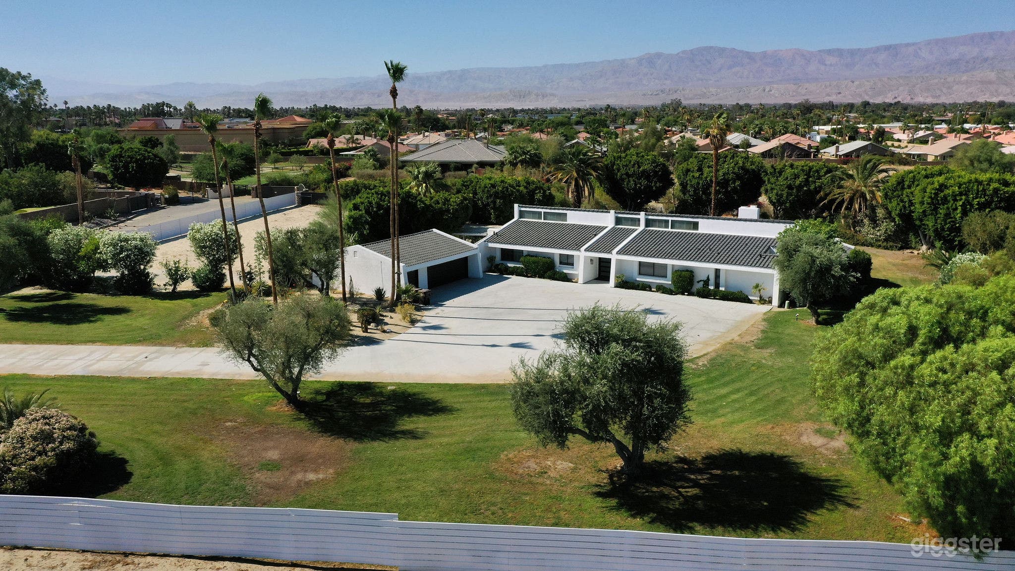 Desert Hidden River Gem Photo 4