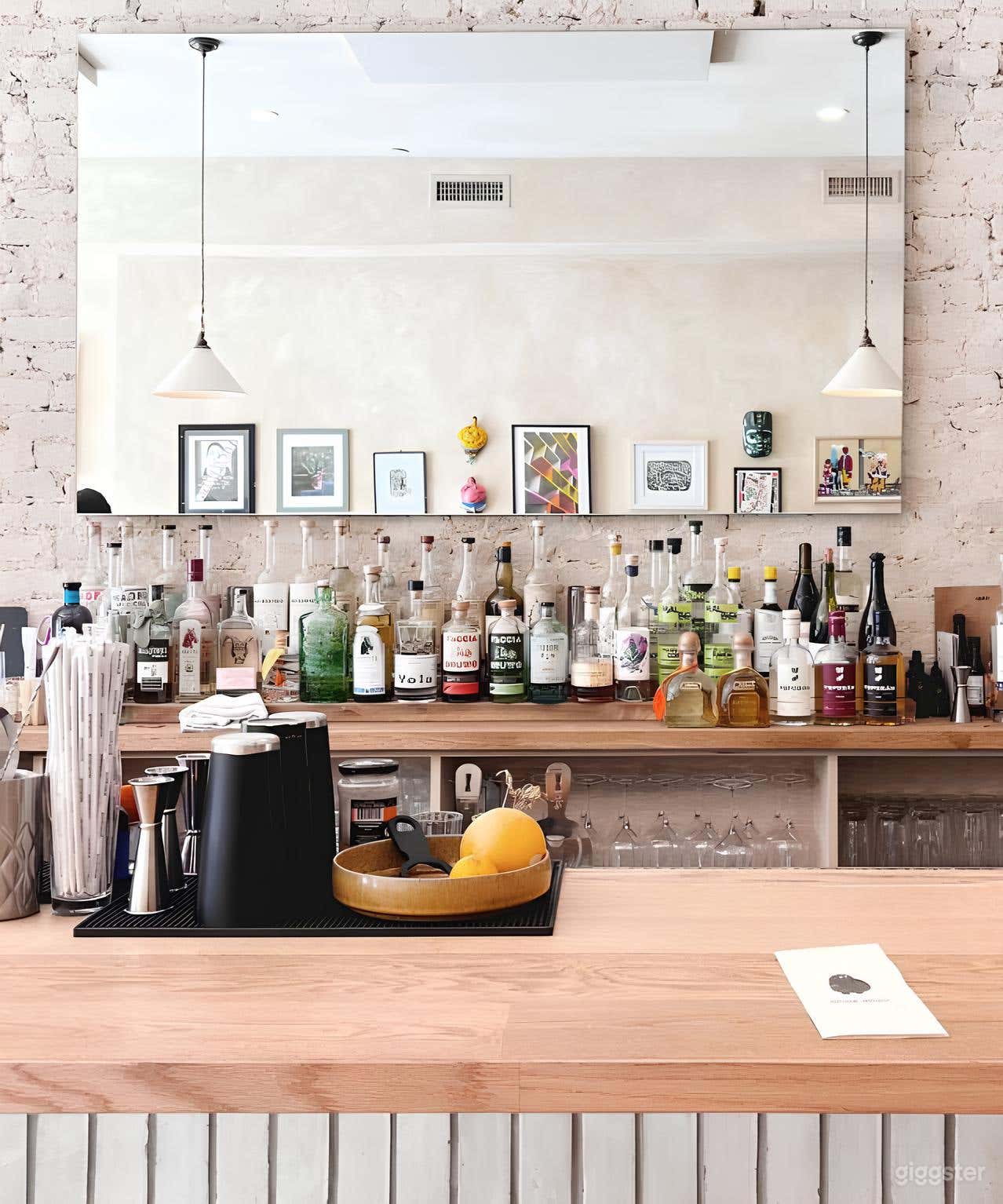 Stylish Indoor Space Photo 4