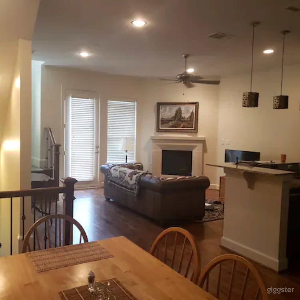 Three story Townhome Gem Photo 2