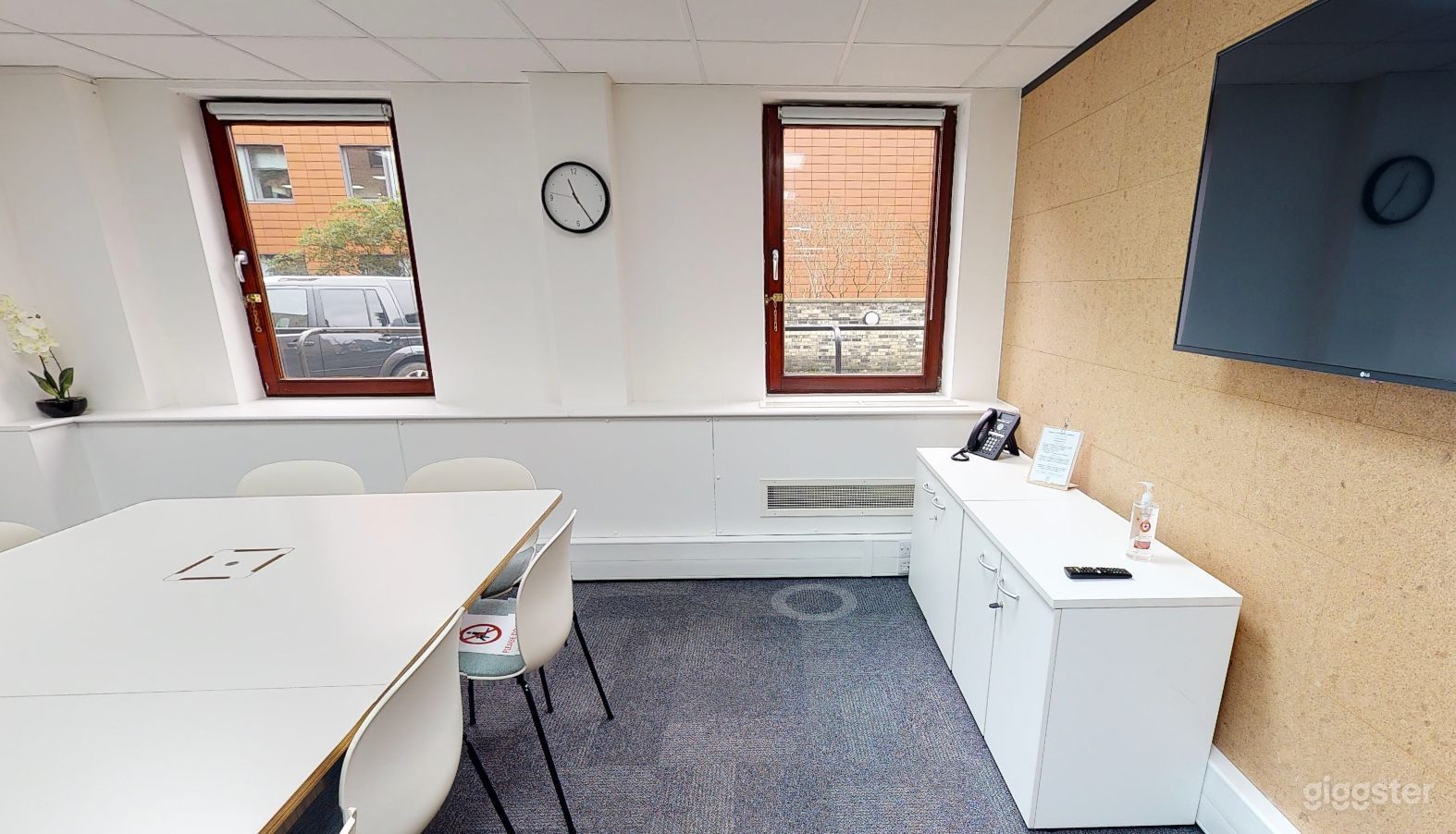 Wordsworth Meeting Room for 10 Persons Photo 1