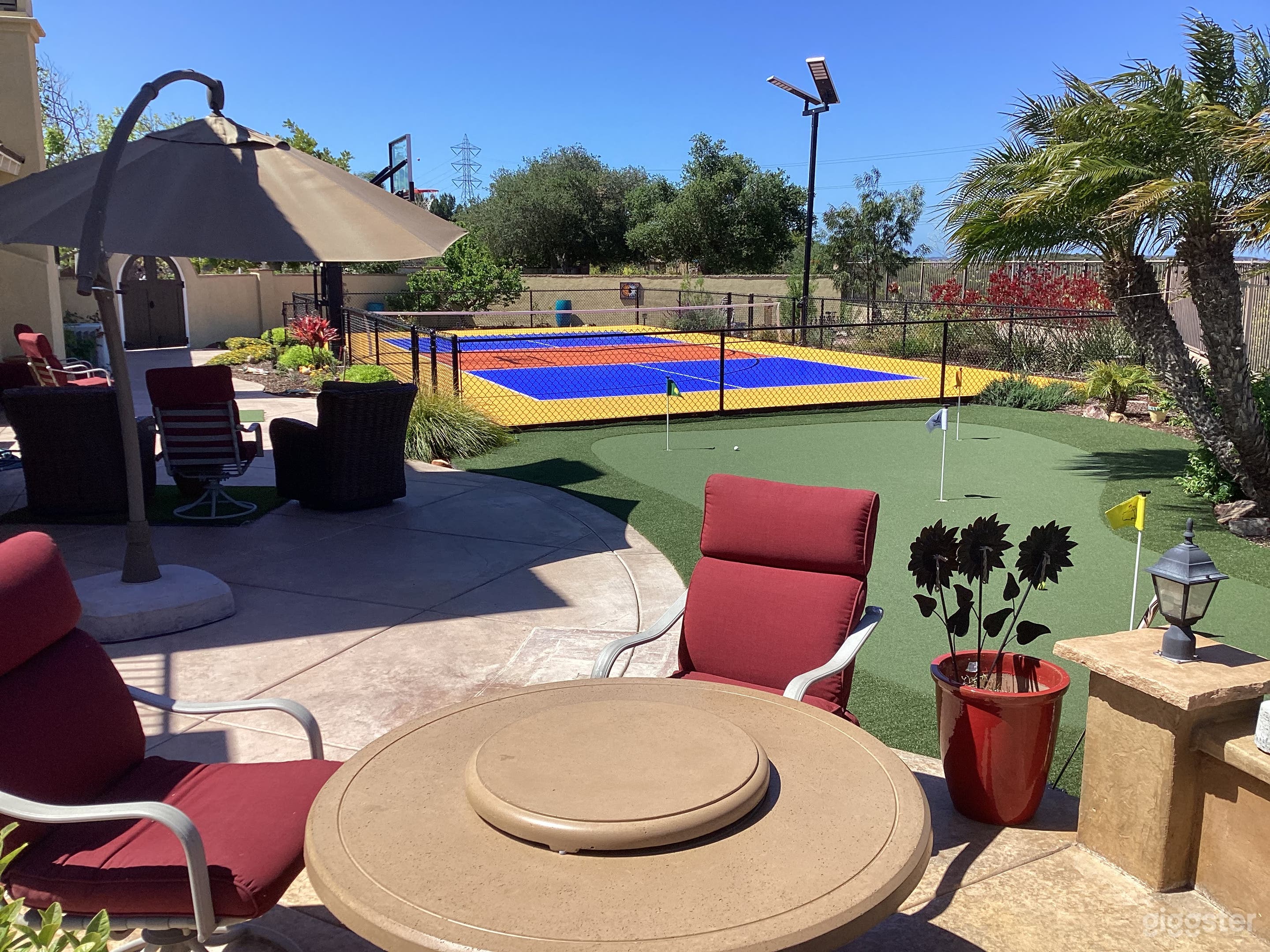 Private court paradise