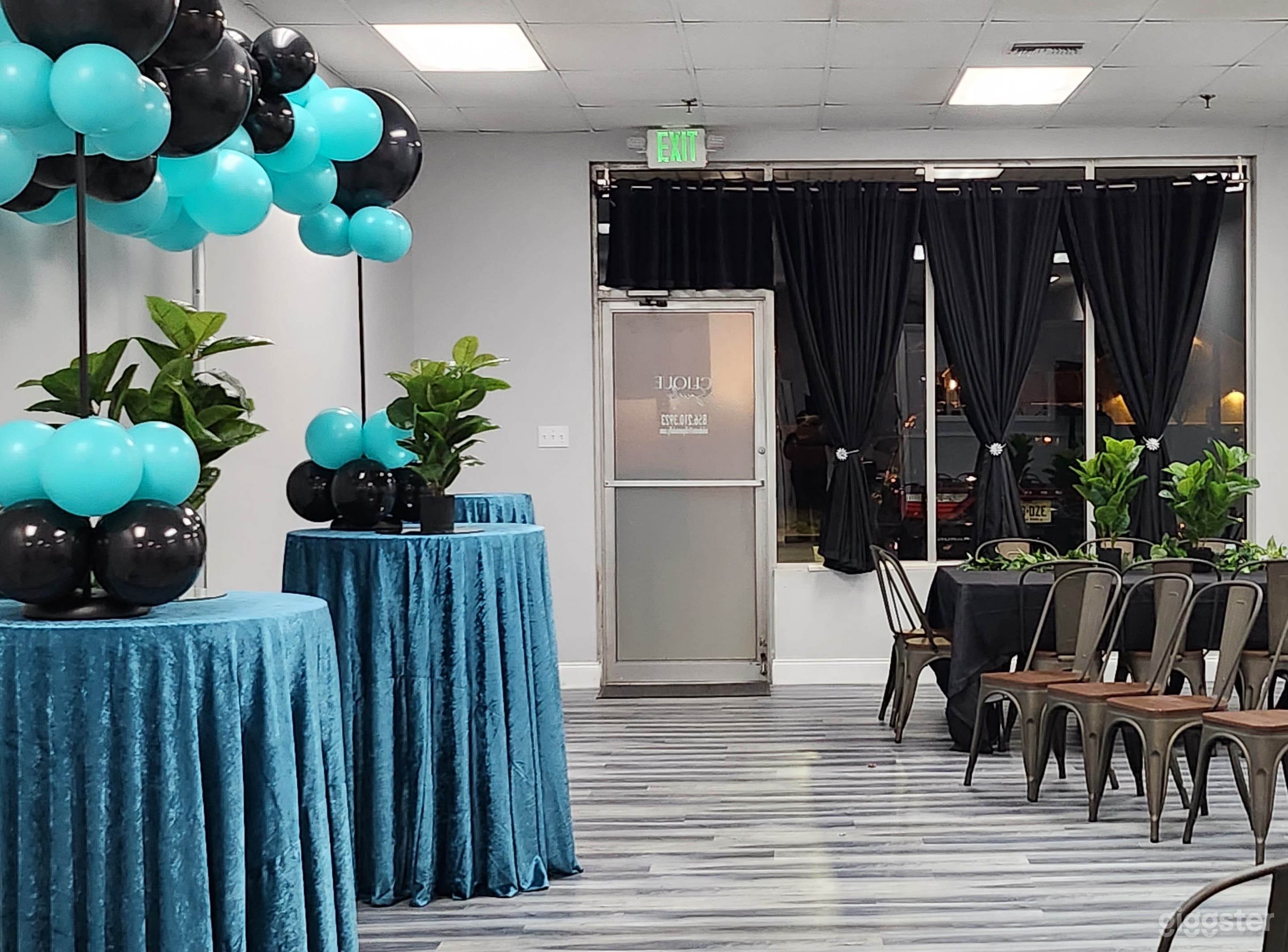 Contemporary Modern Event Venue  Photo 3