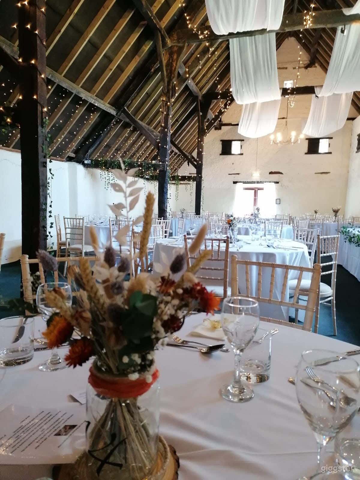 Rustic Hill Barn Venue Photo 4