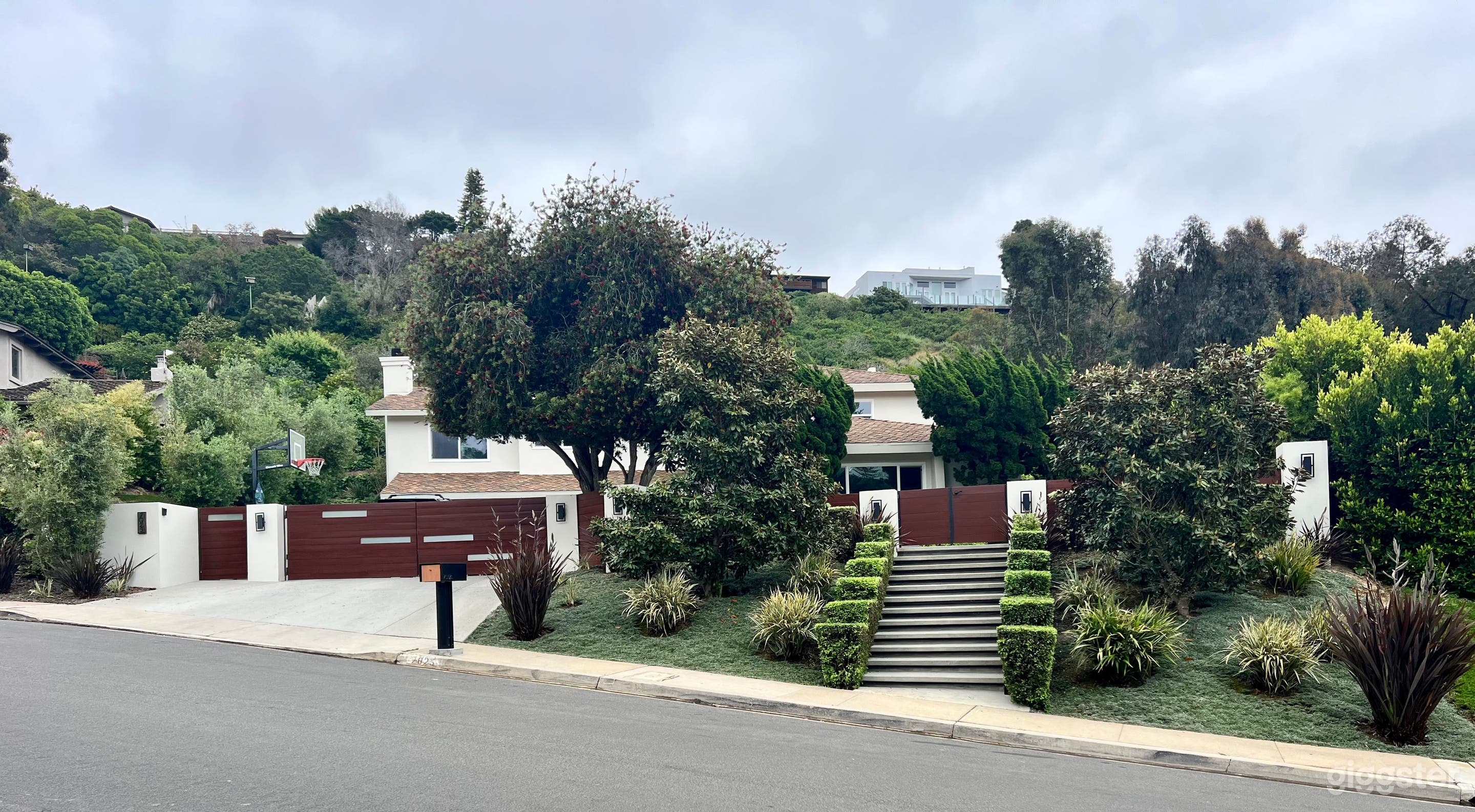 Charming Two-story House with Terrace Photo 1