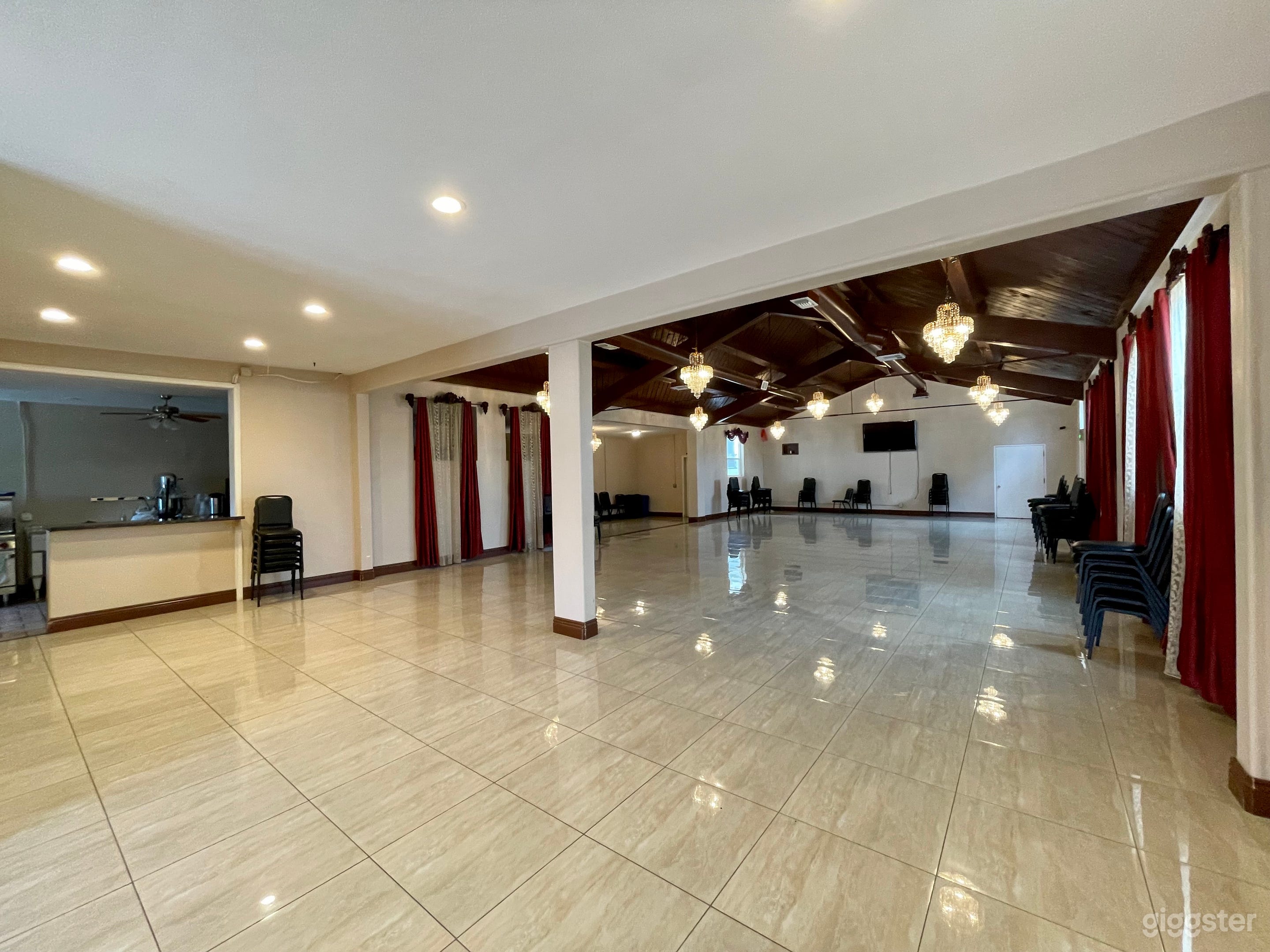 Banquet Hall In Riverside Photo 4