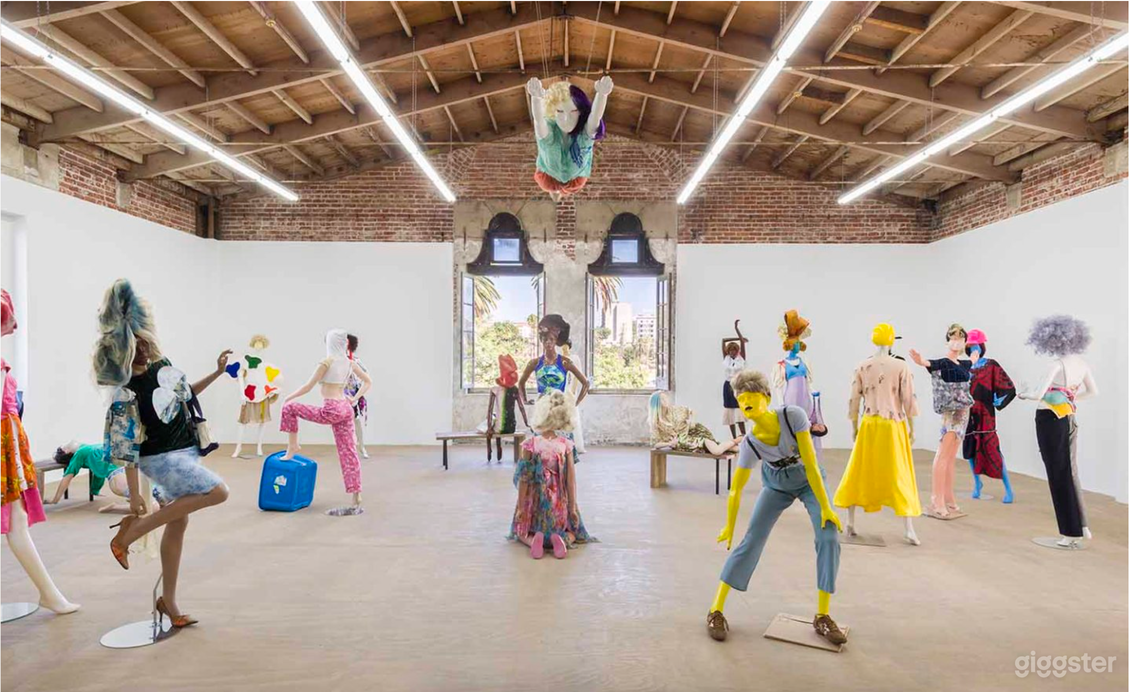 Historic Large Warehouse Loft and Gallery Photo 2