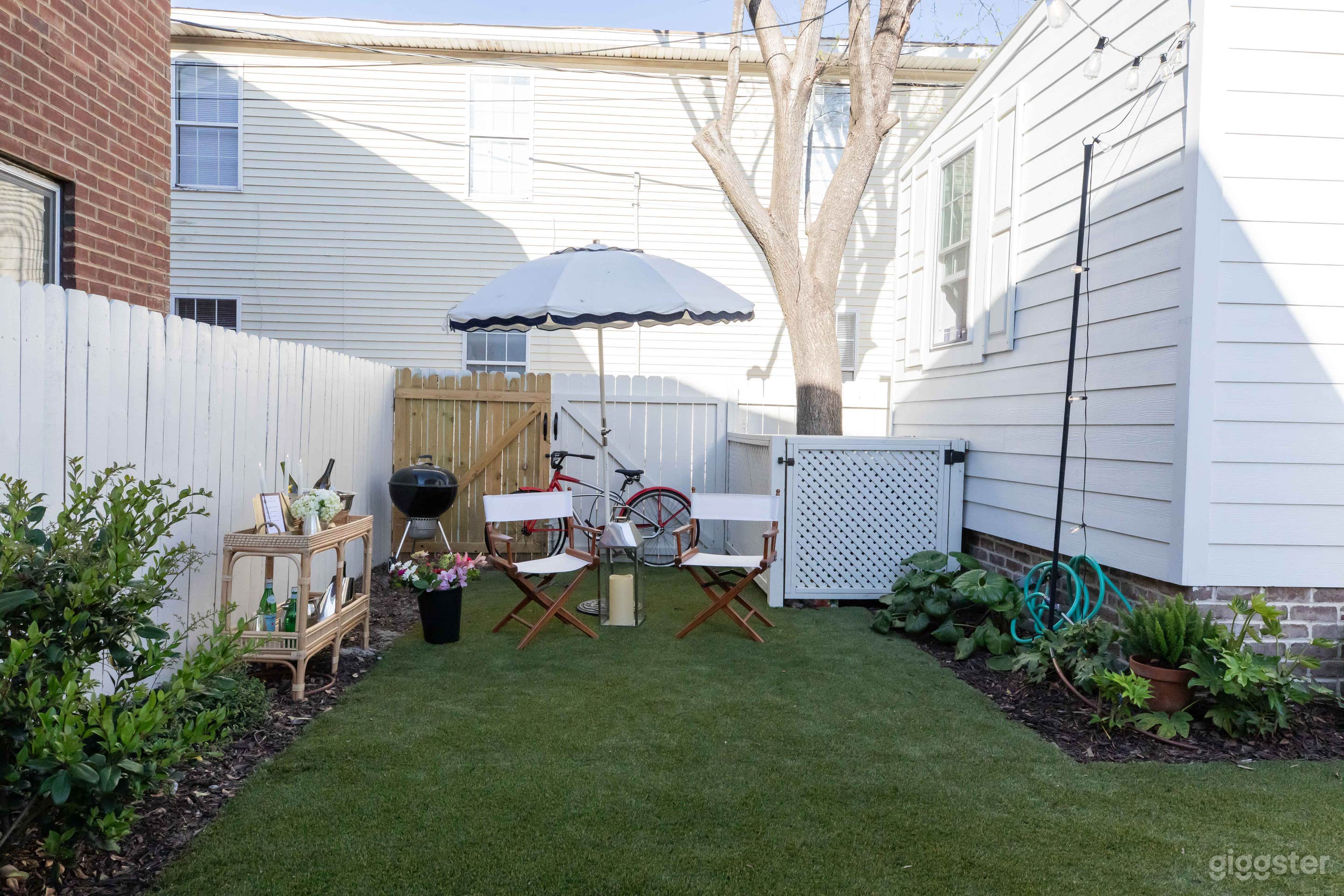 Charming Garden Backyard Photo 3