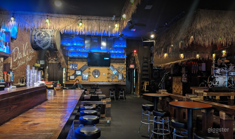  Island Style Tiki Bar in San Jose 